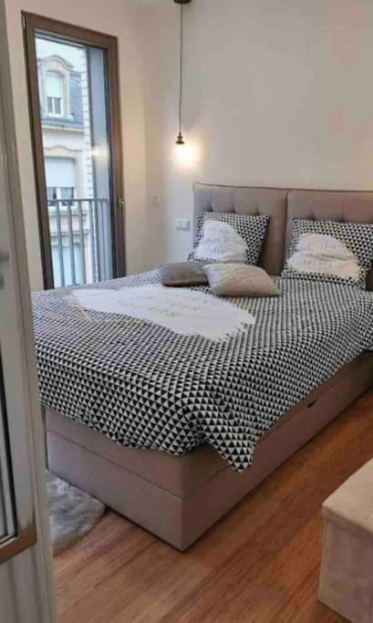Luxury 1 Bedroom In Center With Terrace & Parking-51B لوكسمبورغ المظهر الخارجي الصورة